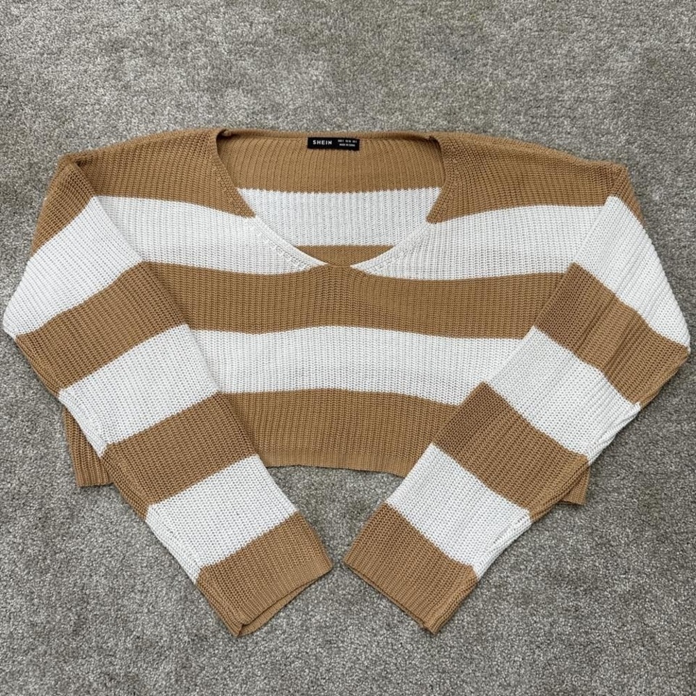 Shein Striped Cropped Sweater Women's Size 4 Trendy Knit Pullover